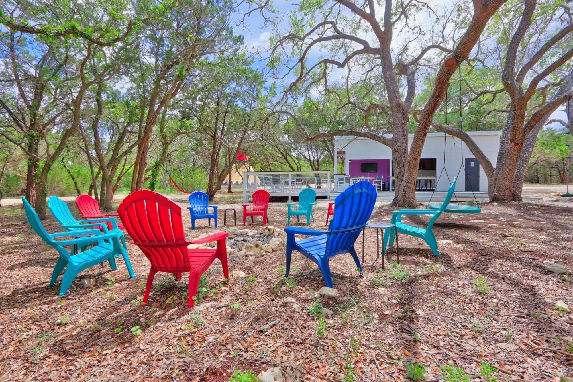 The Driftwoods - Pink Container House Villa Exterior photo